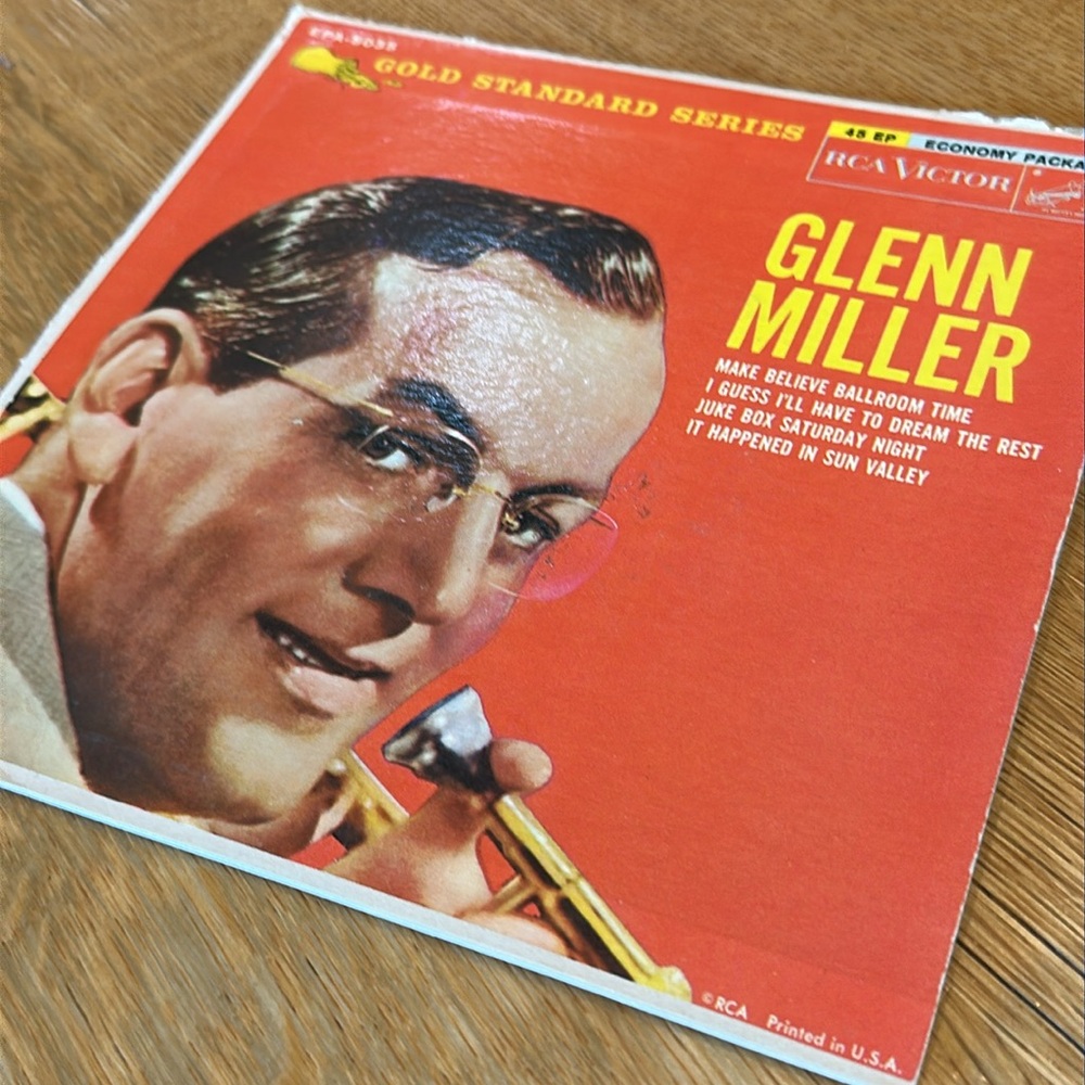 Glenn Miller Gold Standard Series Vinyl Record